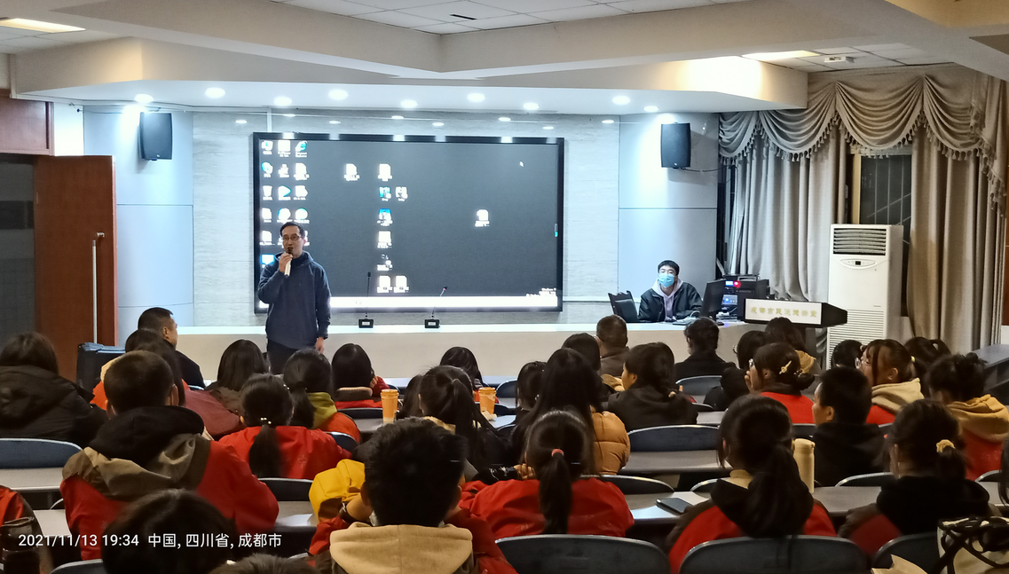 我们在学校挺好的
