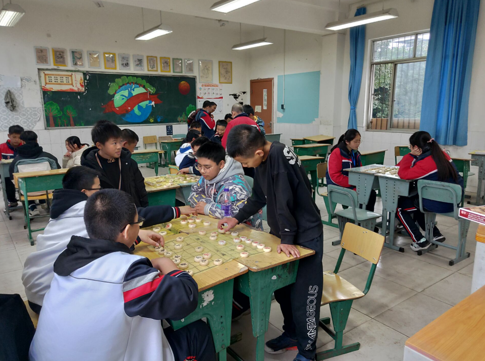成都市青白江中学校开展课后延时服务特色活动