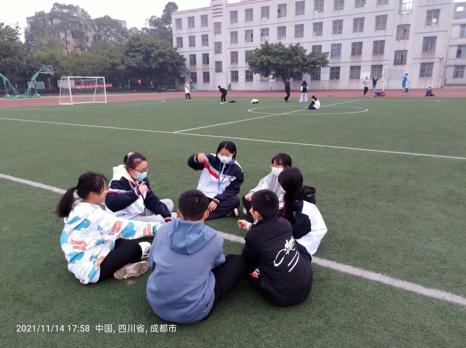 我们在学校挺好的